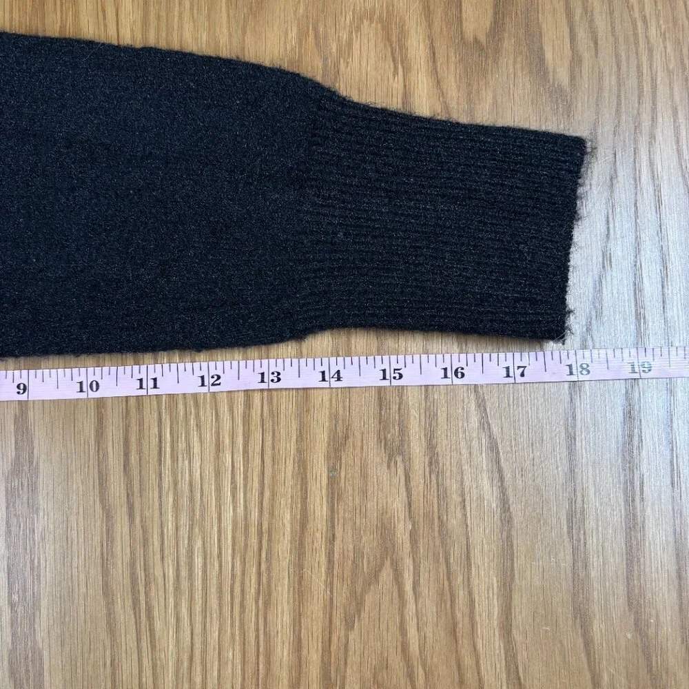 Karen Kane Women’s Black Mock Neck Sweater Soft Knit Minimalist Classic – Size M